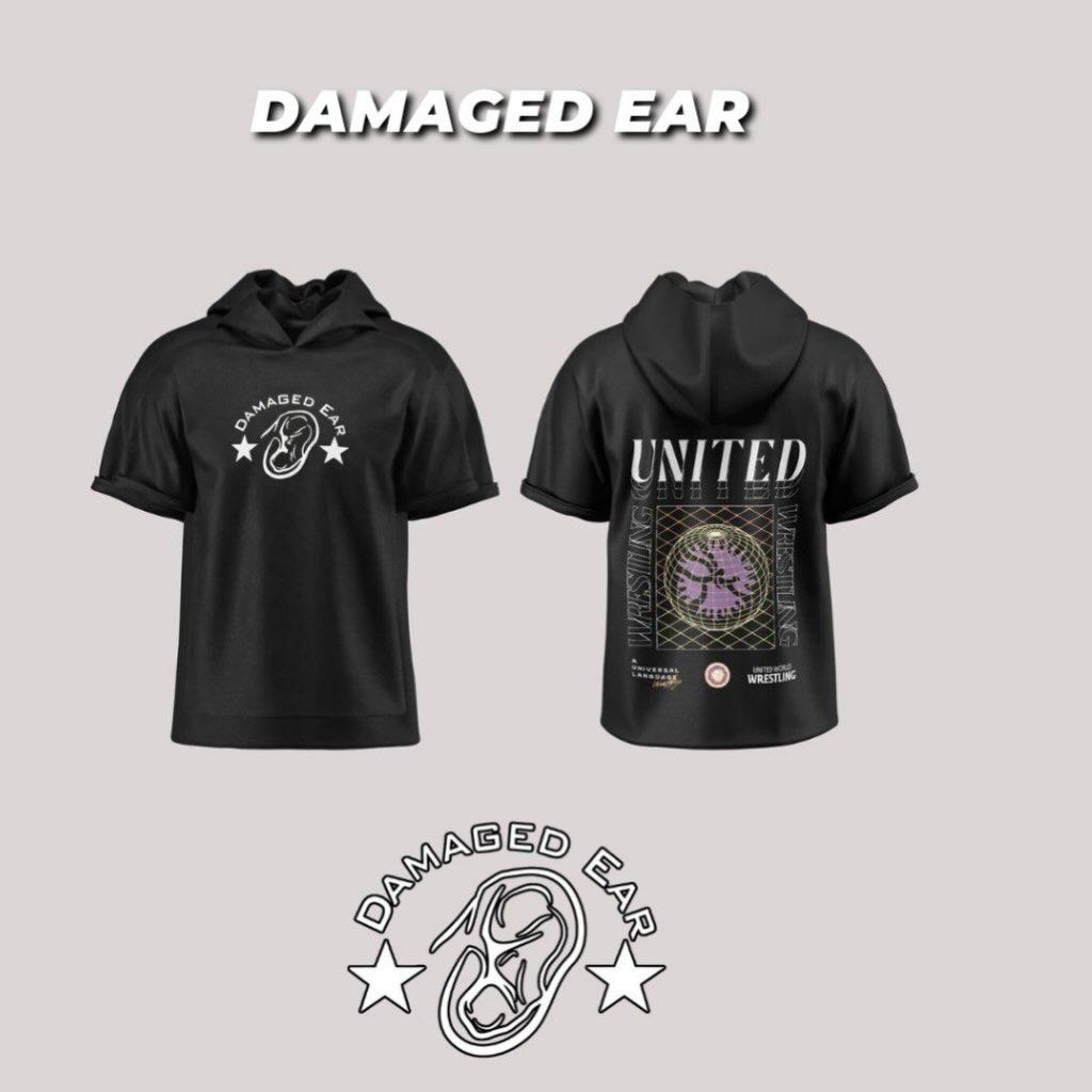 Суитшърт UWW Damaged Ear
